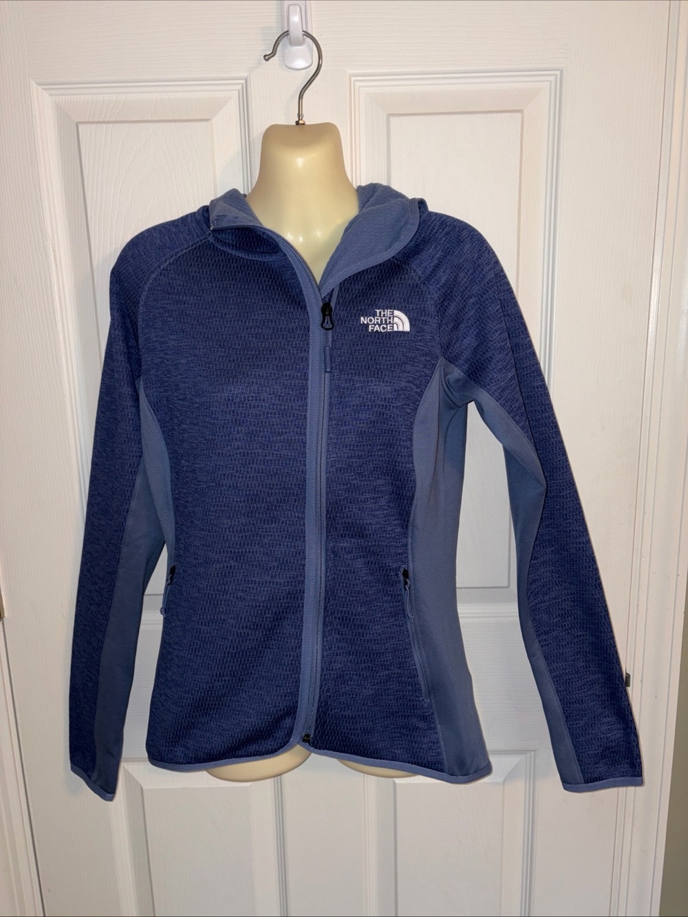 The North Face Women's Navy and Slate Blue Full-Zip Hooded Jacket - Picture 9 of 12